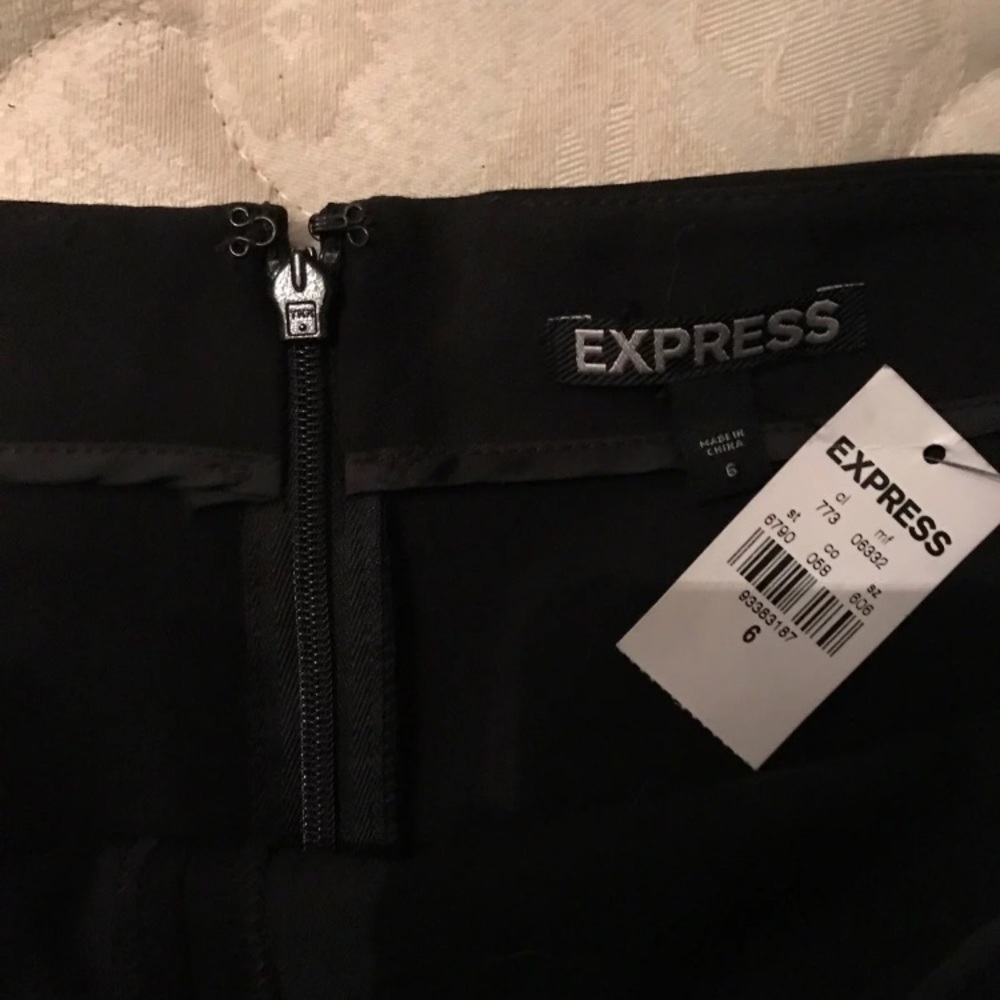 Black Business skorts